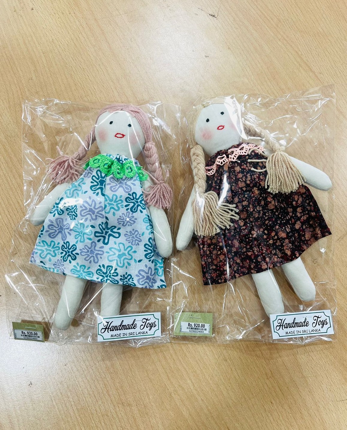 Cute Dolls Plush Soft Toy Gift for Children