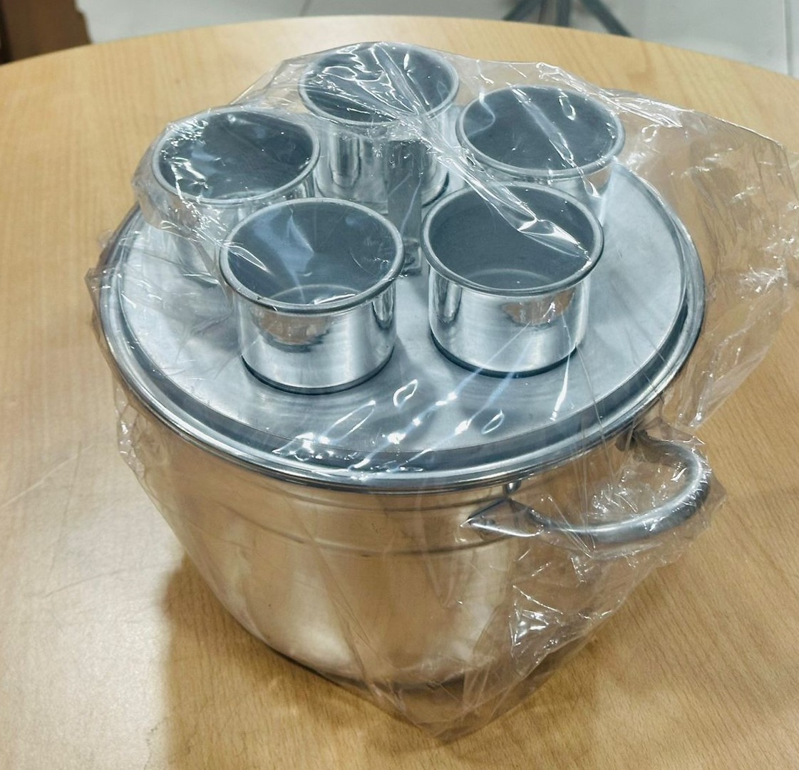 High Quality Aluminum Pot with Five Small Pots