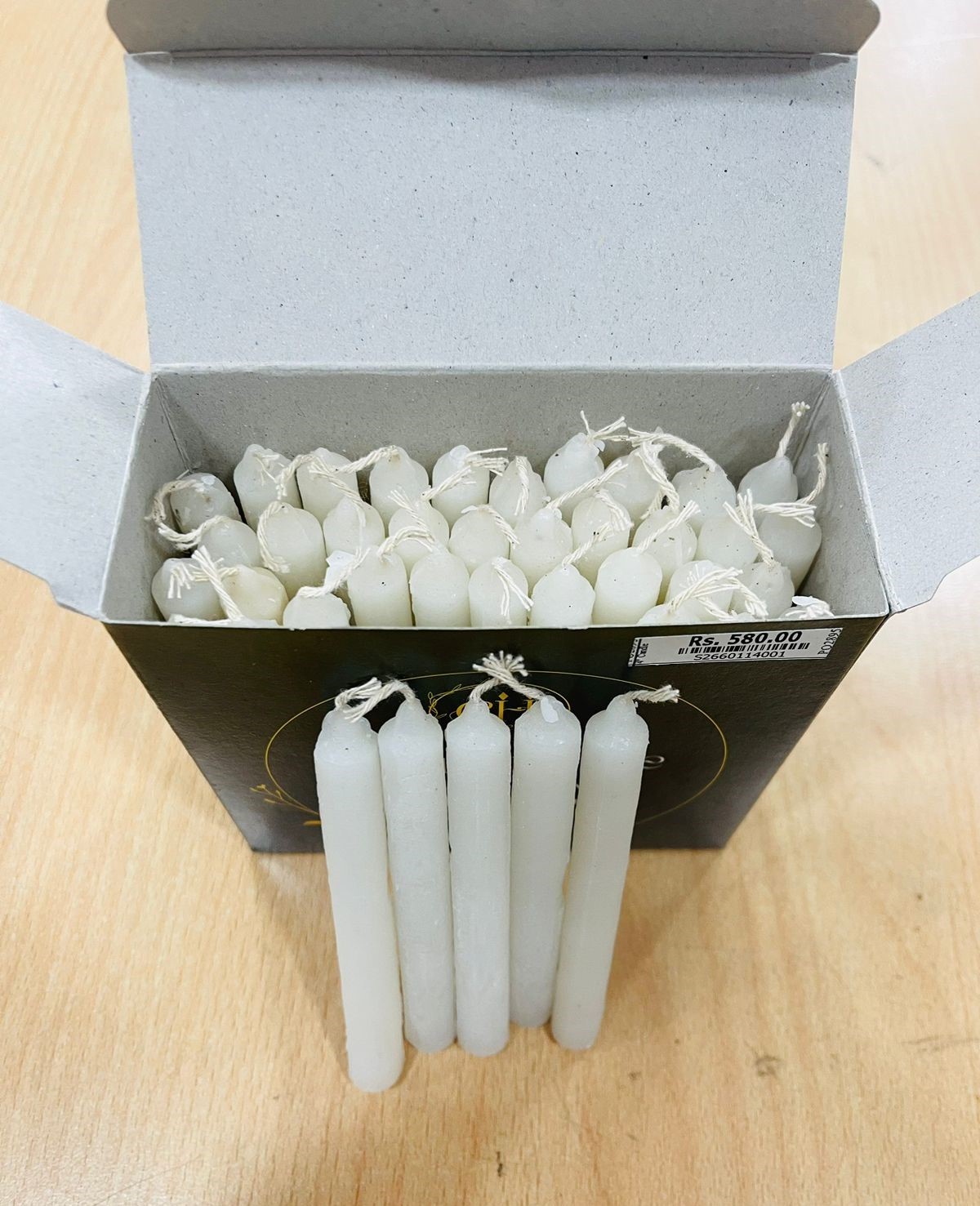 White Candles 4 Pcs Pack